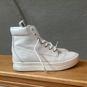 Timberland Women's White Lace-Up Boots